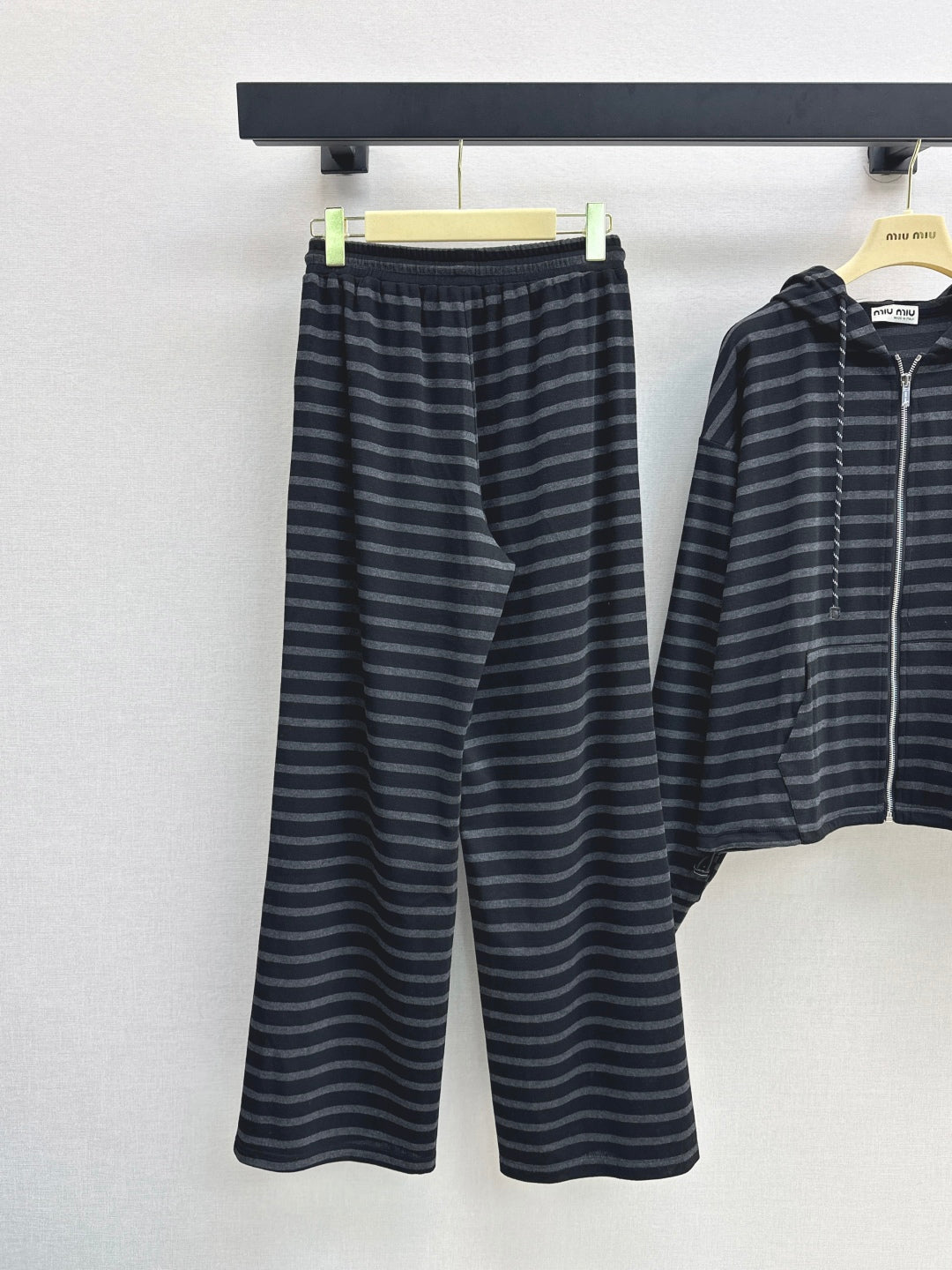 Miu 25fw tracksuit