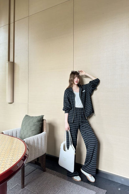 Miu 25fw tracksuit