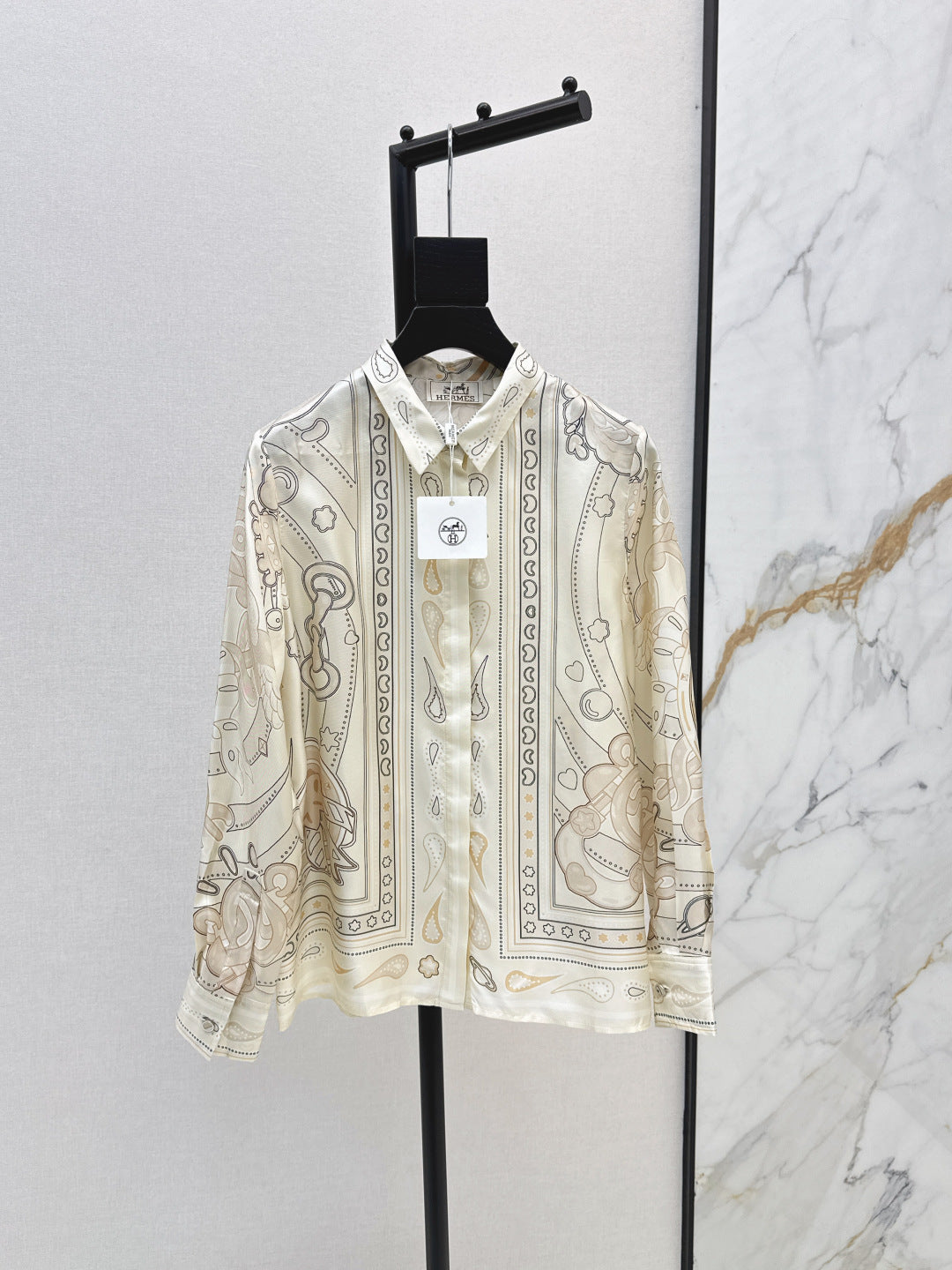 Herm 25fw silk shirt