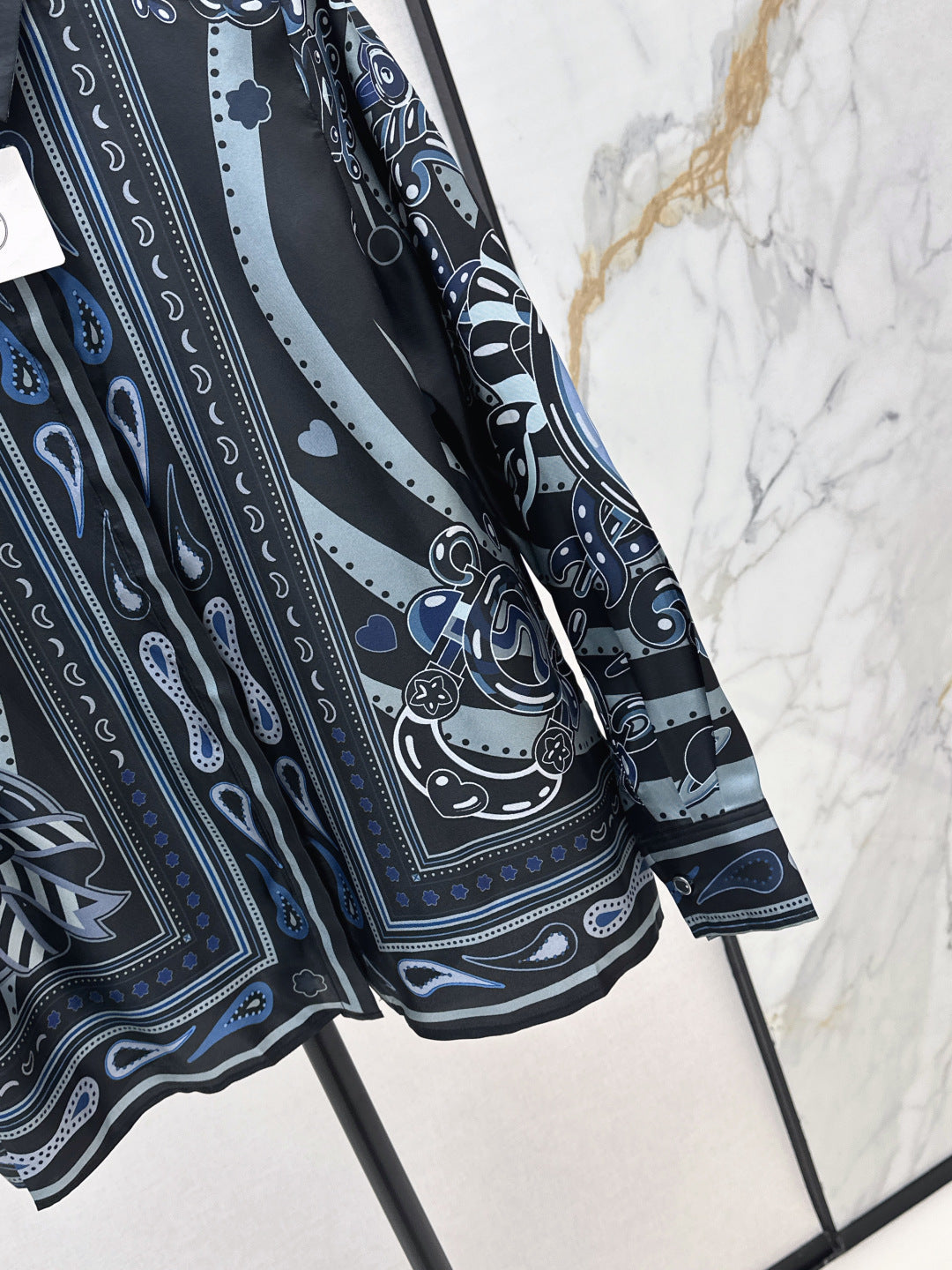 Herm 25fw silk shirt