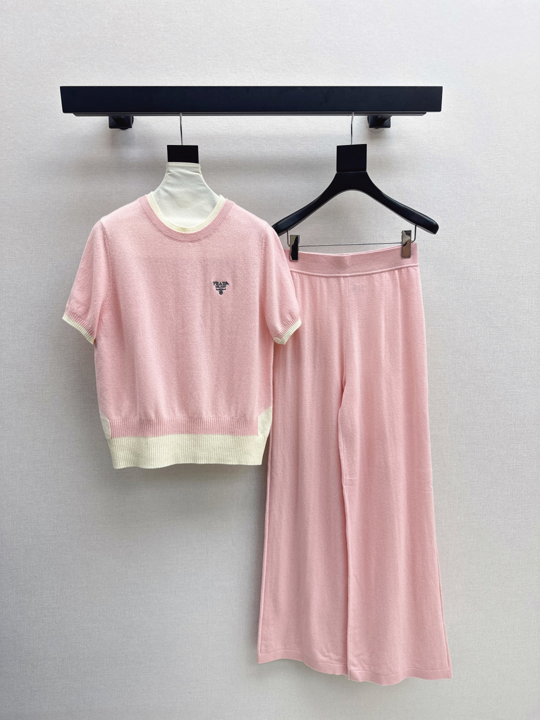 Pra 25fw knitted suit