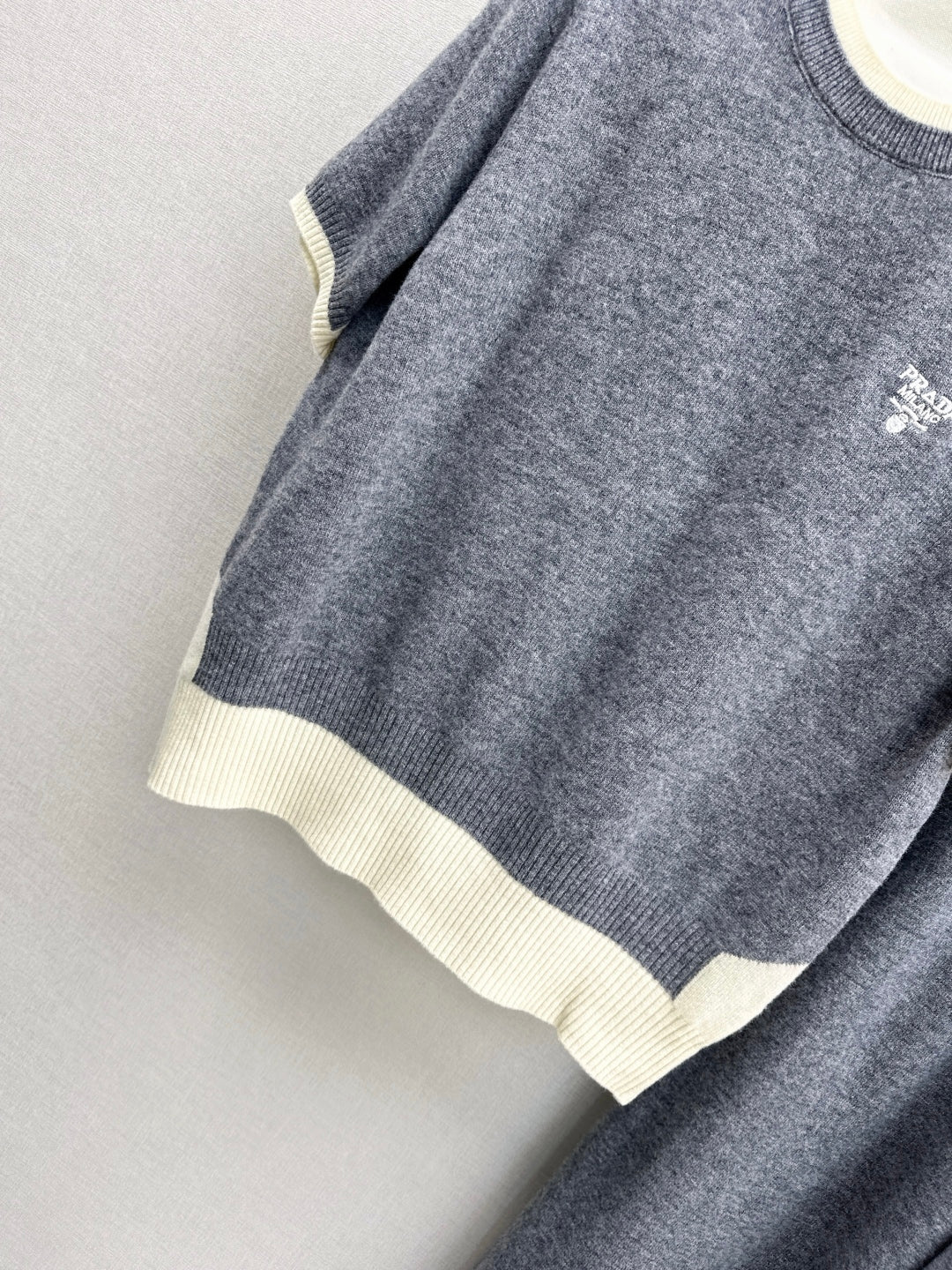 Pra 25fw knitted suit