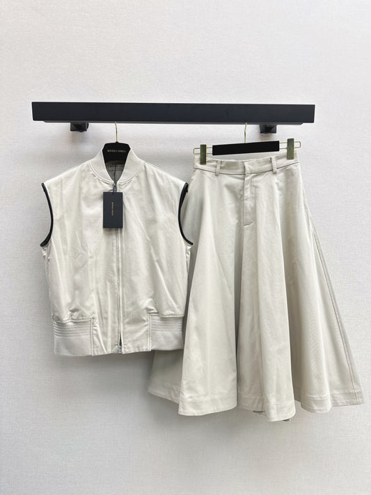 Bottega 25fw vest skirt set