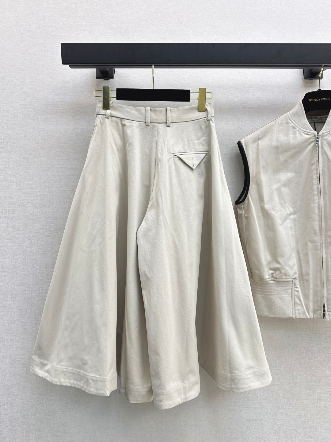 Bottega 25fw vest skirt set