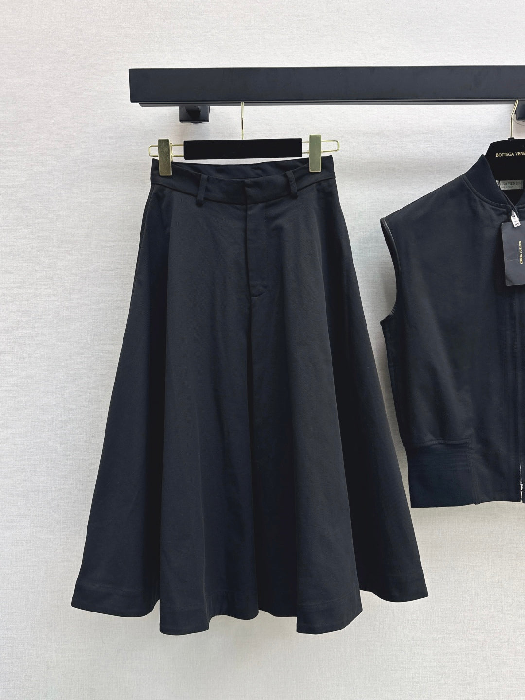 Bottega 25fw vest skirt set