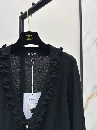 Chan 25fw ruffle cardigan
