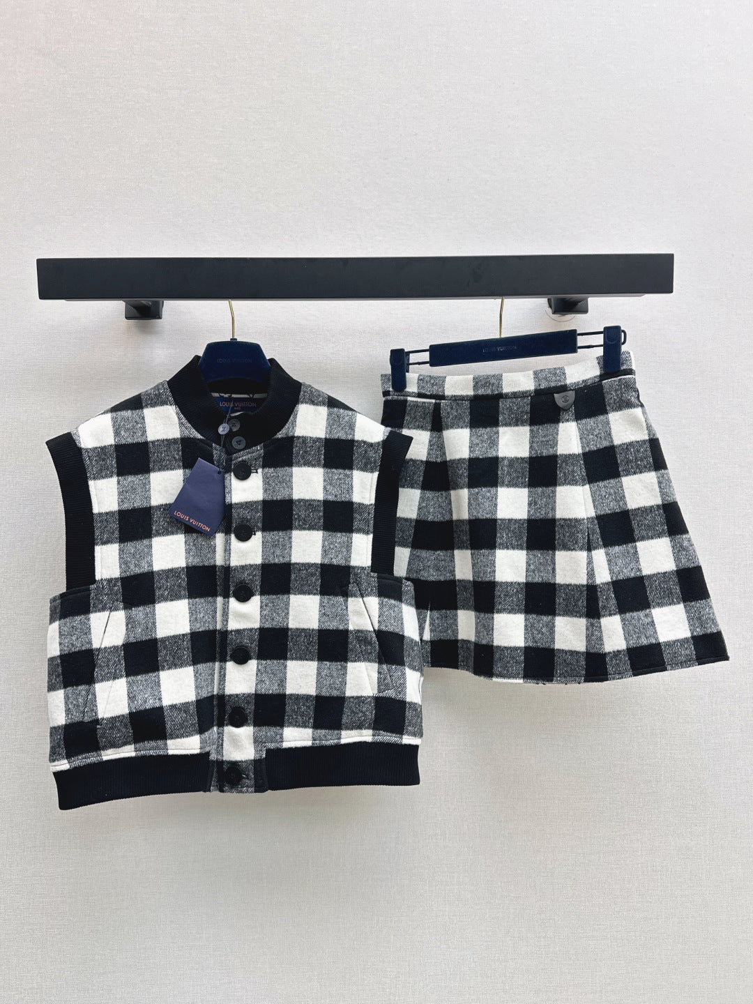 Louis 25fw plaid suit