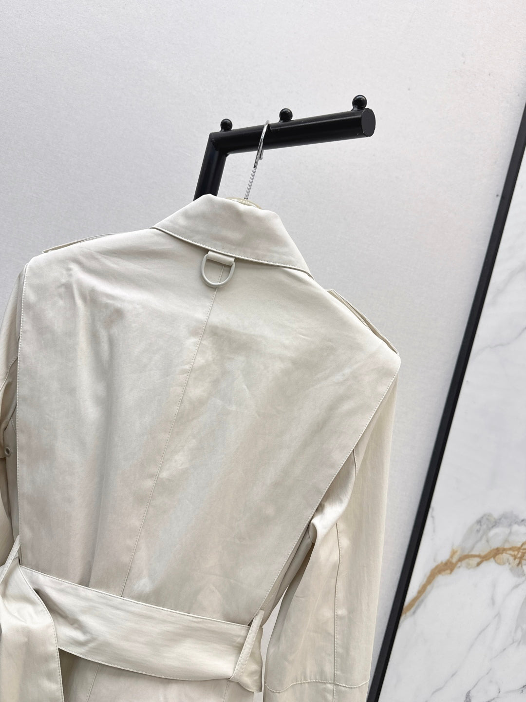 Bur 25fw trench coat