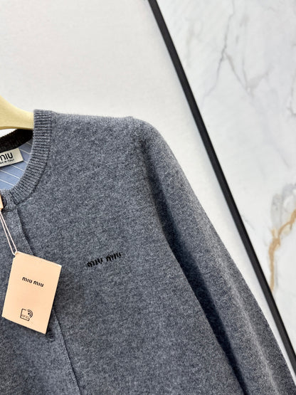 Miu 25fw knitted cardigan