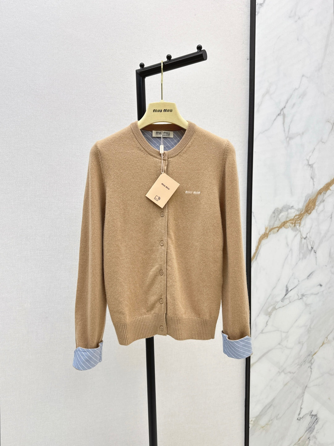 Miu 25fw knitted cardigan