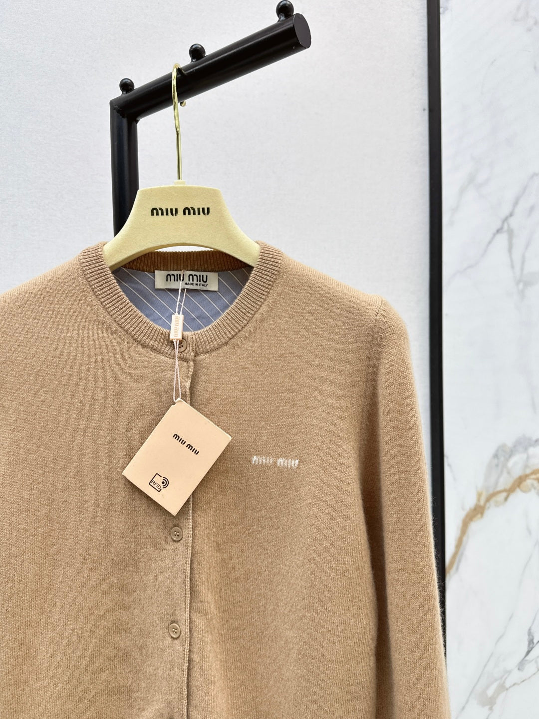 Miu 25fw knitted cardigan