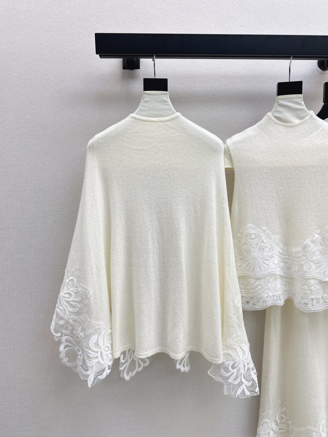 Es 25fw lace suit