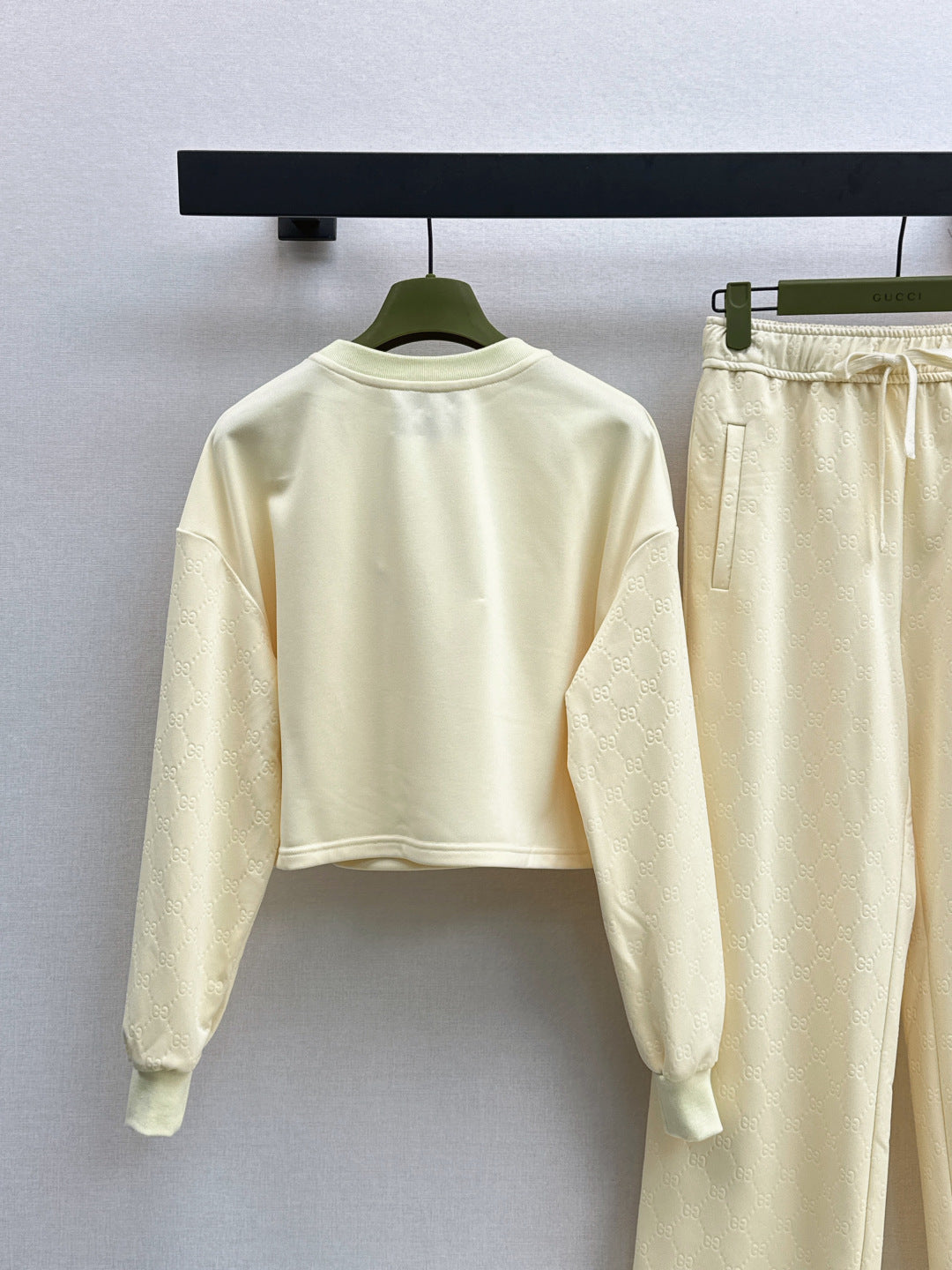 Guc 25fw jacquard tracksuit