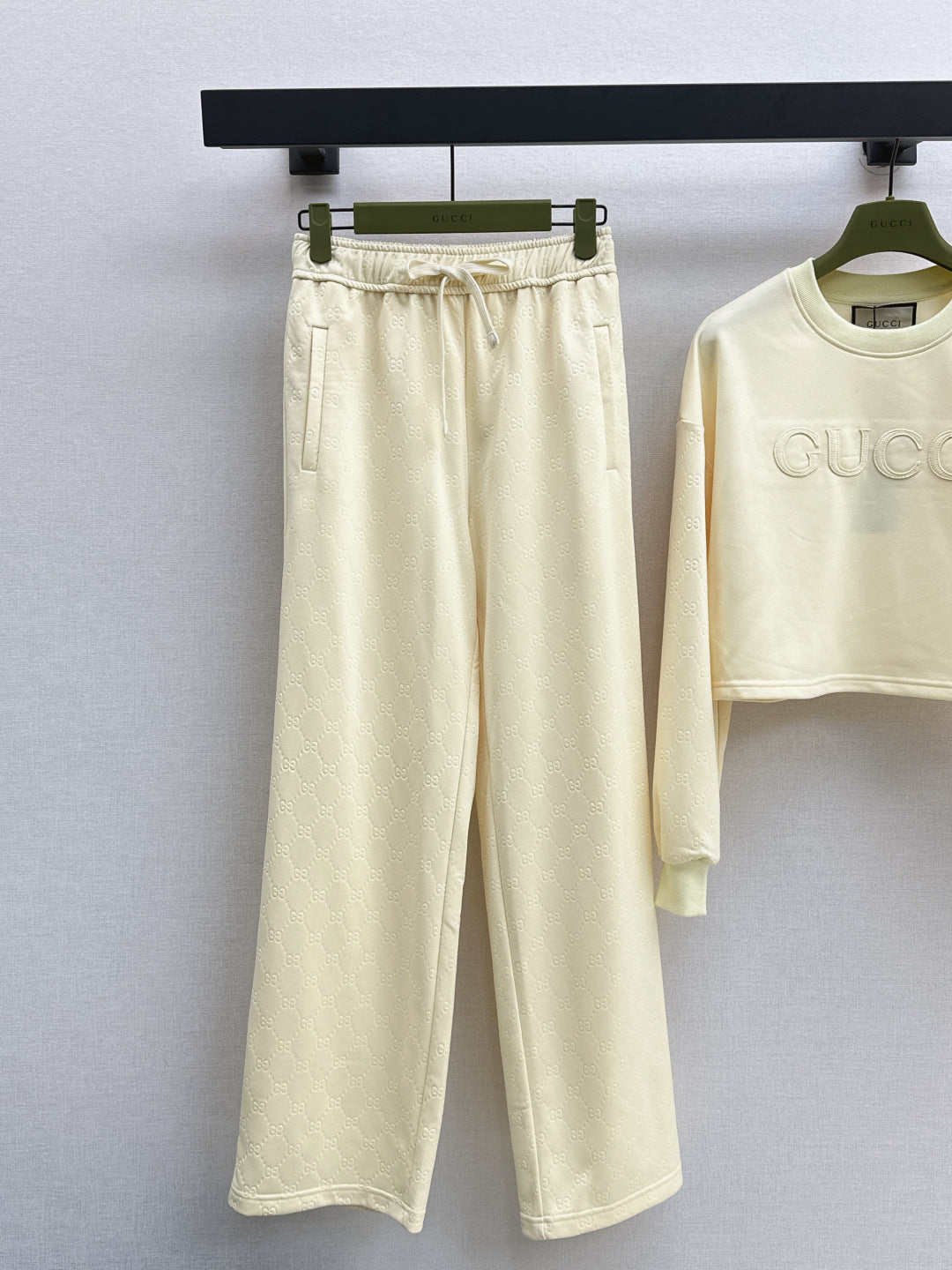 Guc 25fw jacquard tracksuit