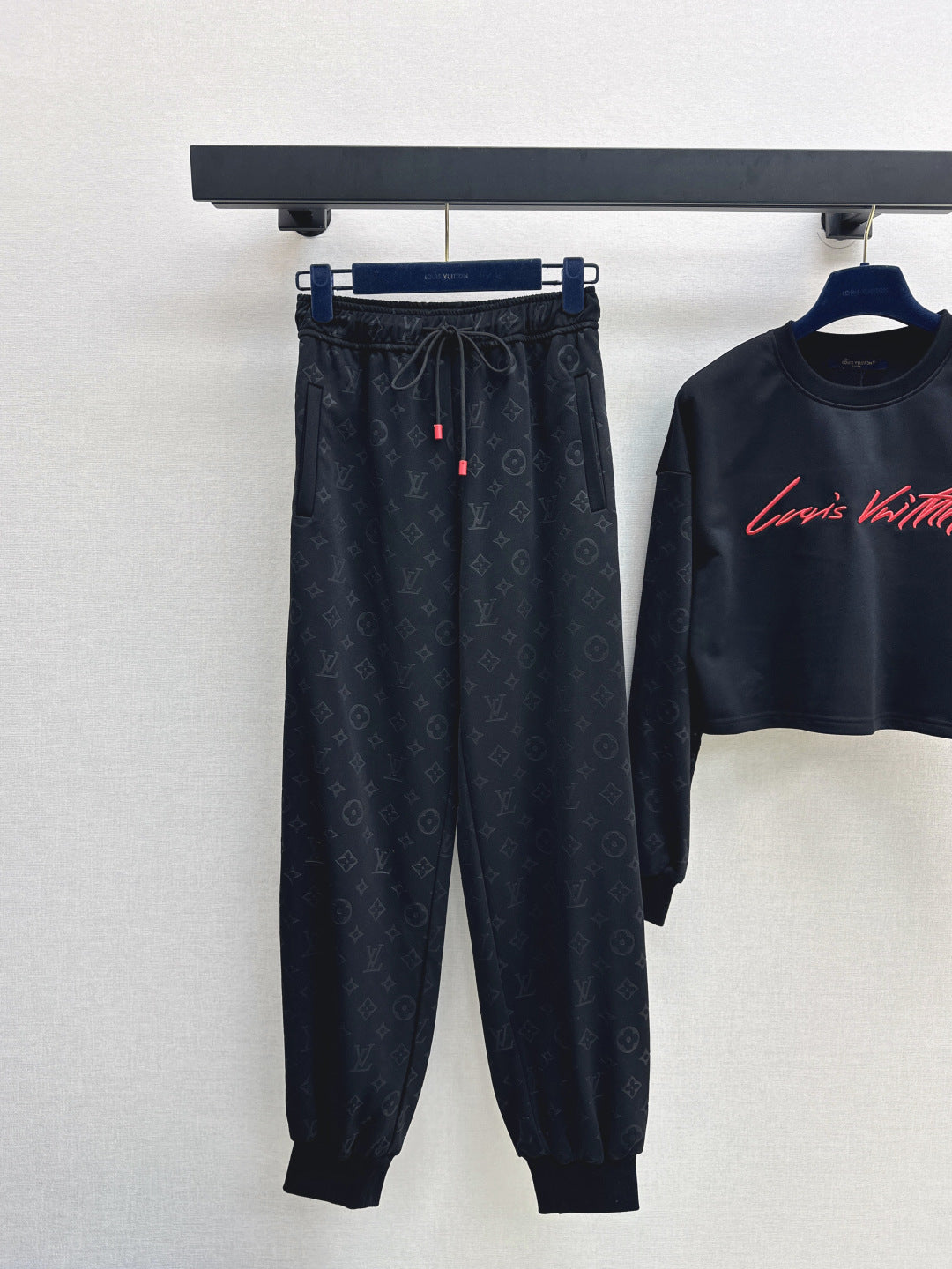 Louis 25fw tracksuit