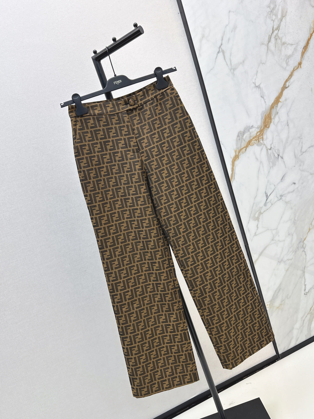 Fend 25fw jacquard pants