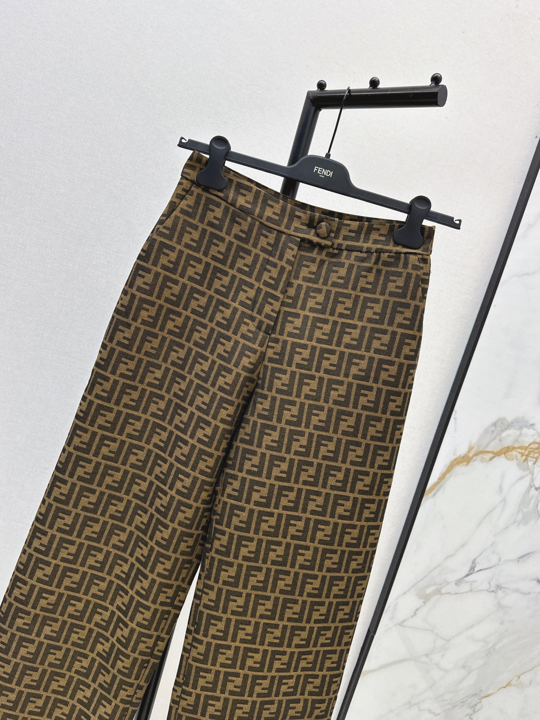 Fend 25fw jacquard pants