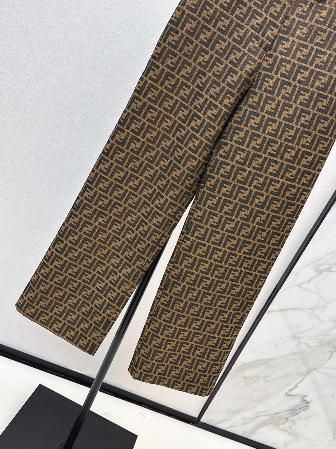 Fend 25fw jacquard pants