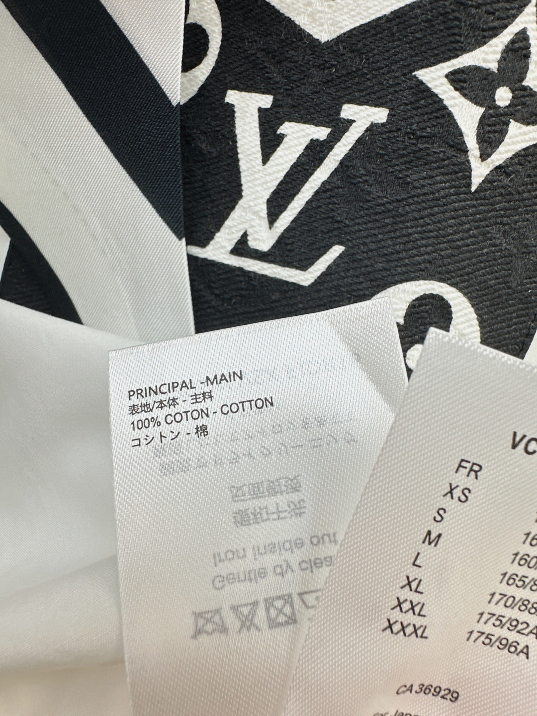 Louis 25fw scarf shirt