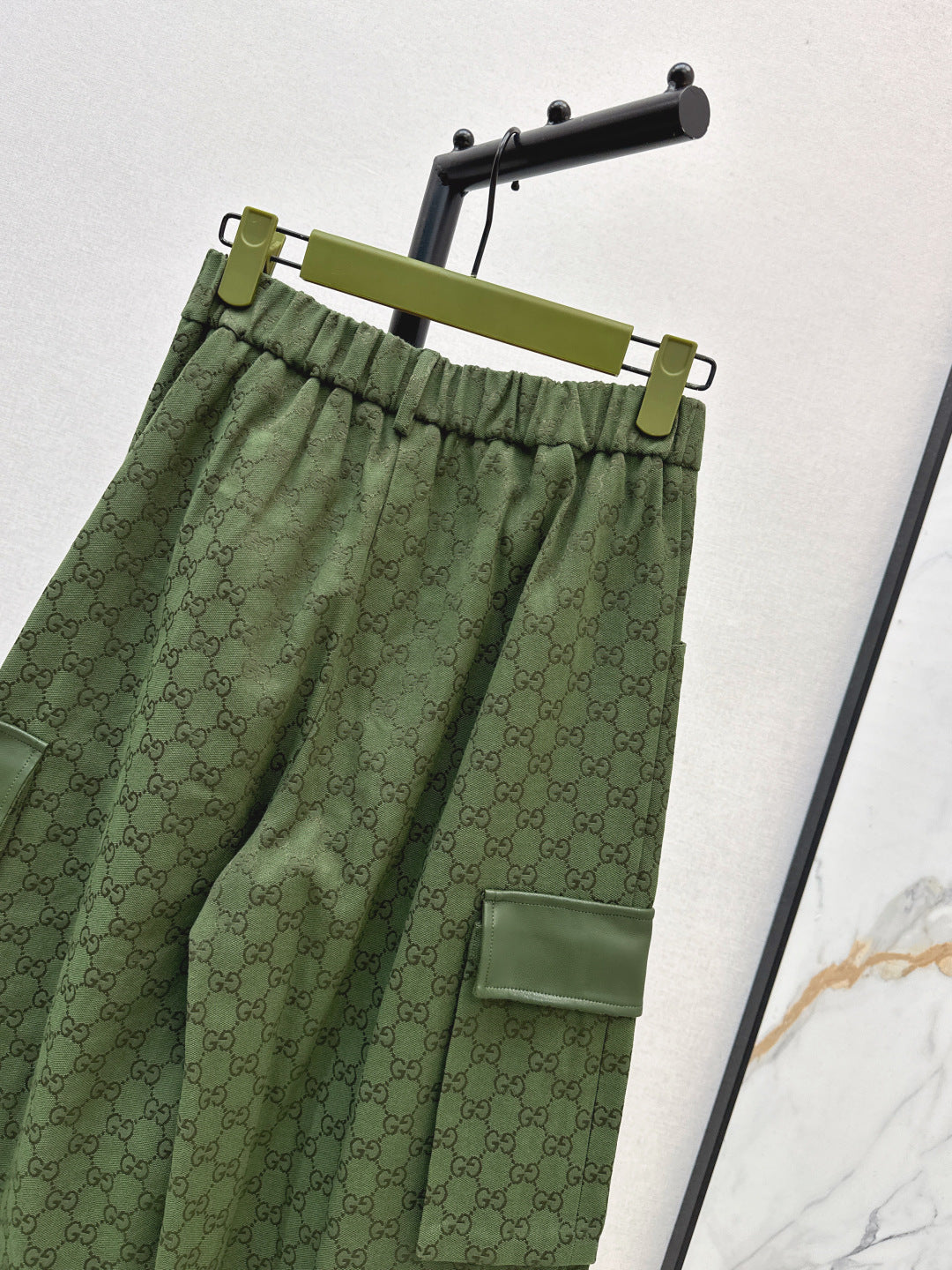 Guc 25fw jacquard pants