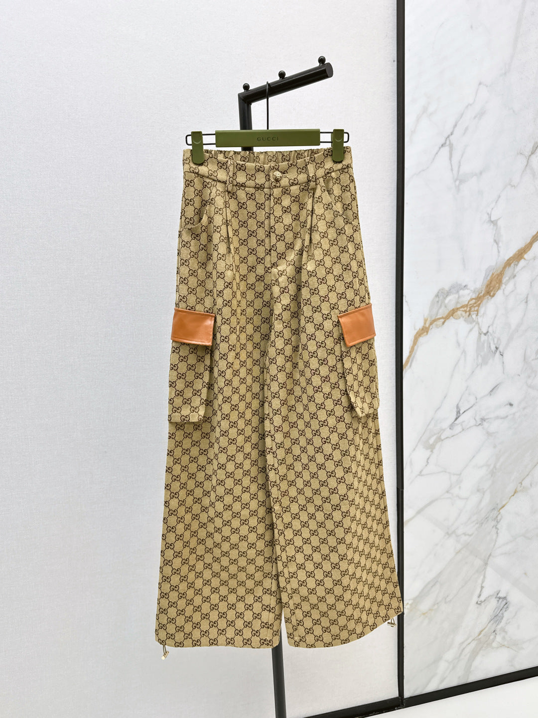 Guc 25fw jacquard pants