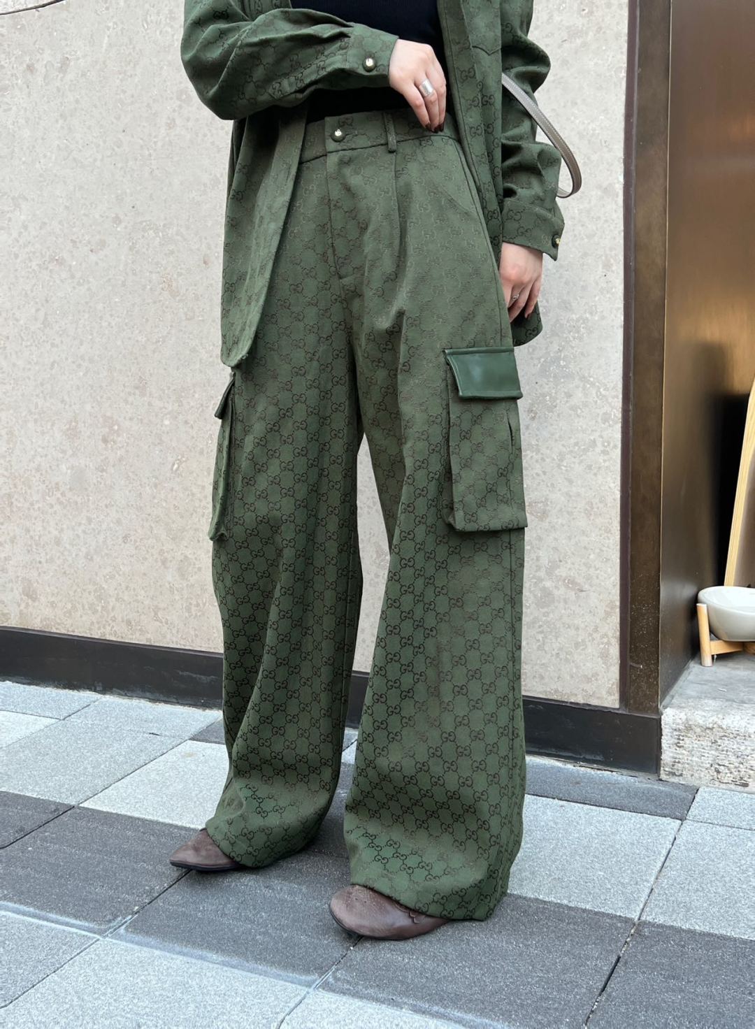 Guc 25fw jacquard pants