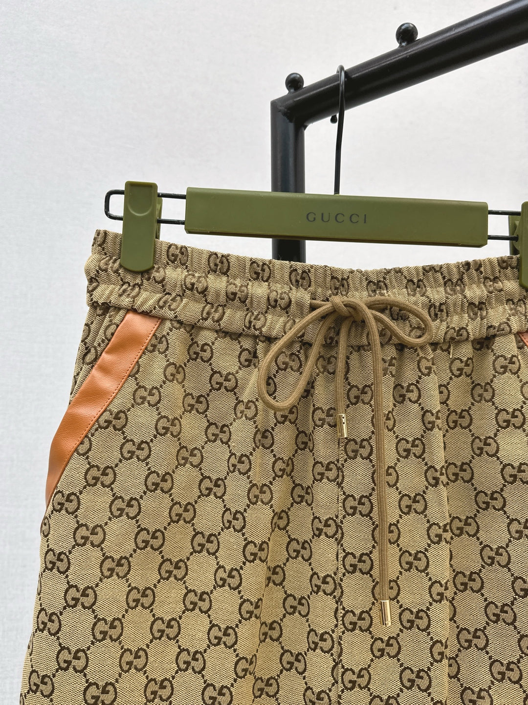 Guc 25fw jacquard skirt