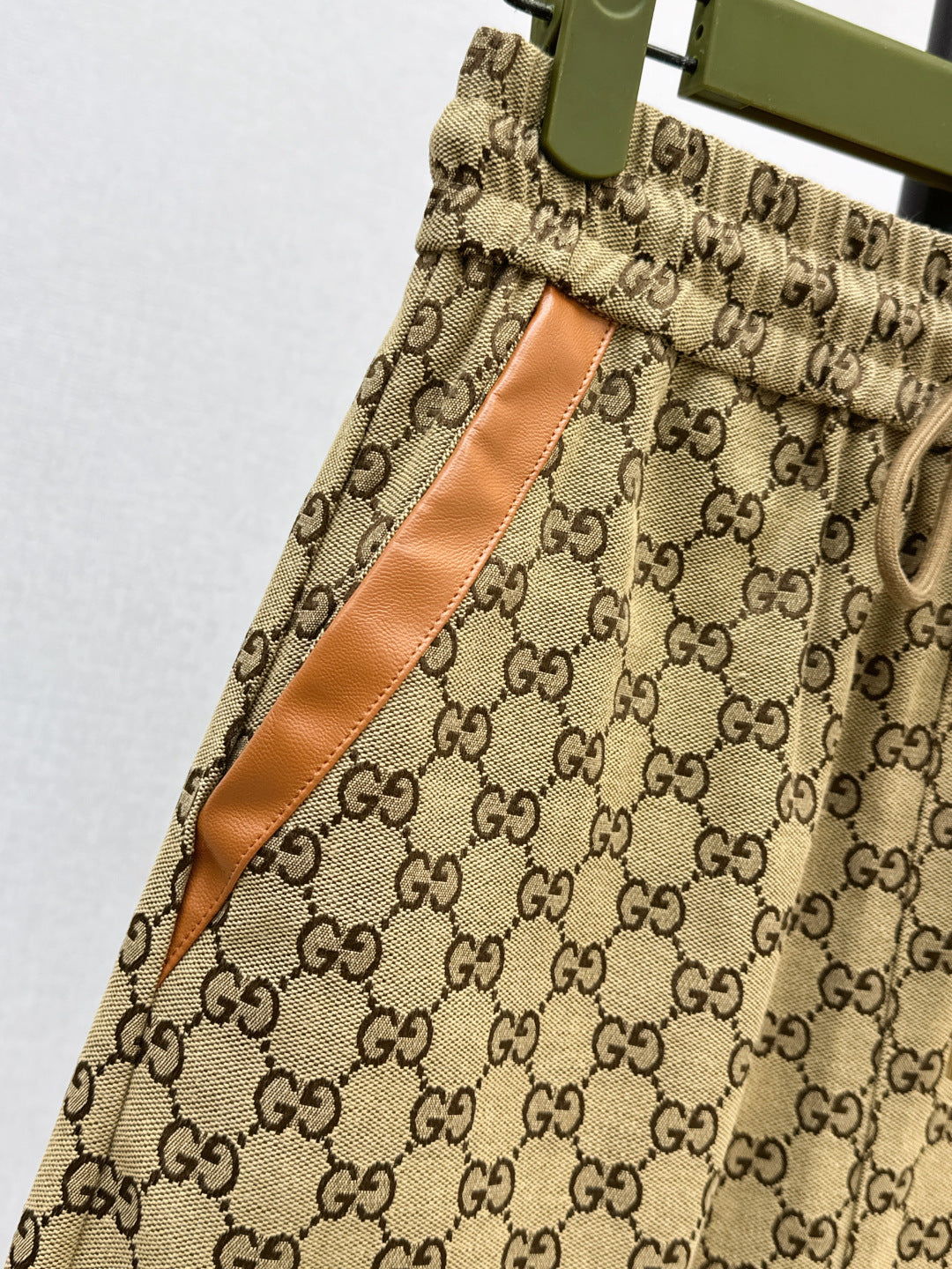 Guc 25fw jacquard skirt
