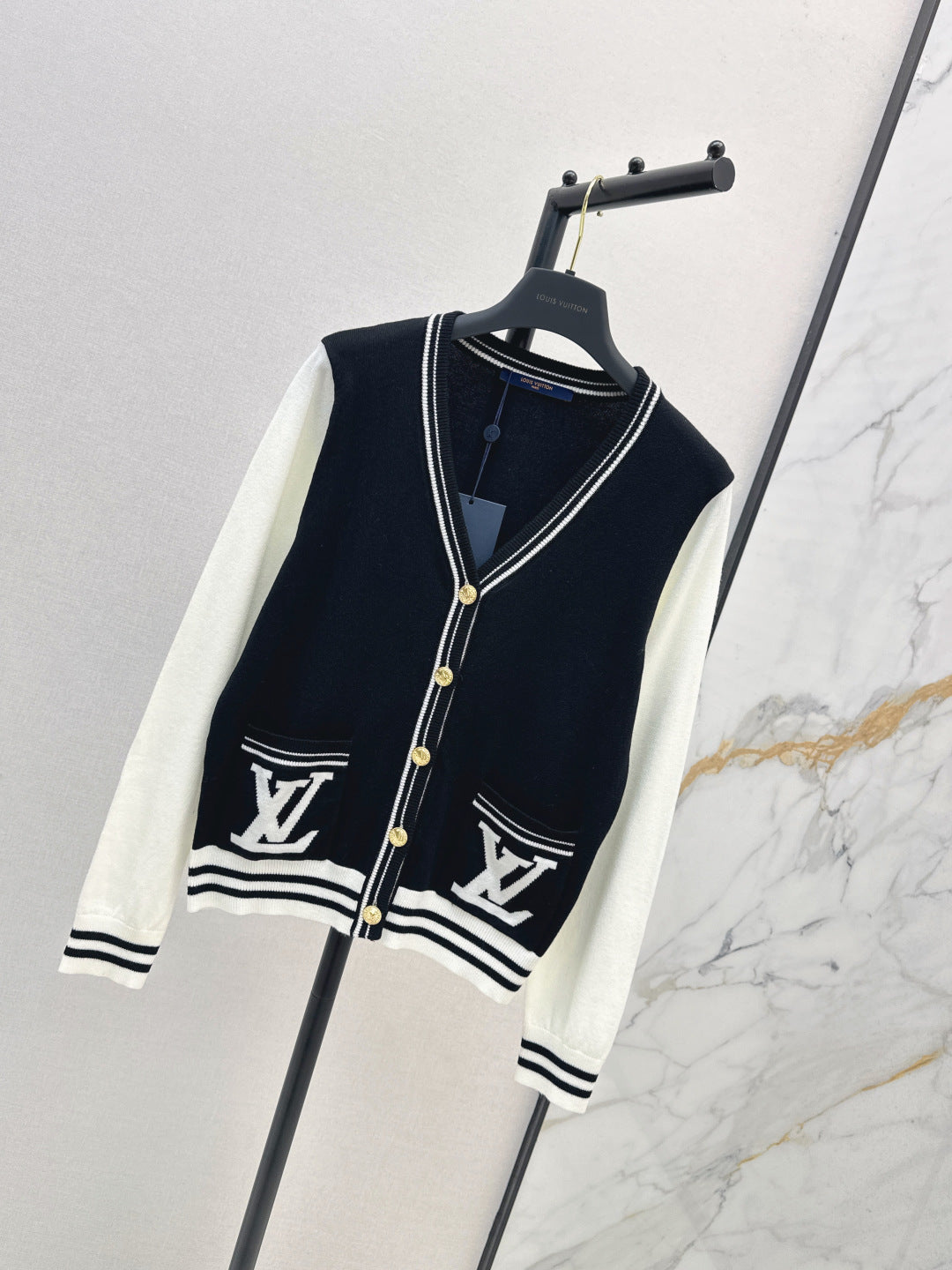 Louis 25fw knitted cardigan