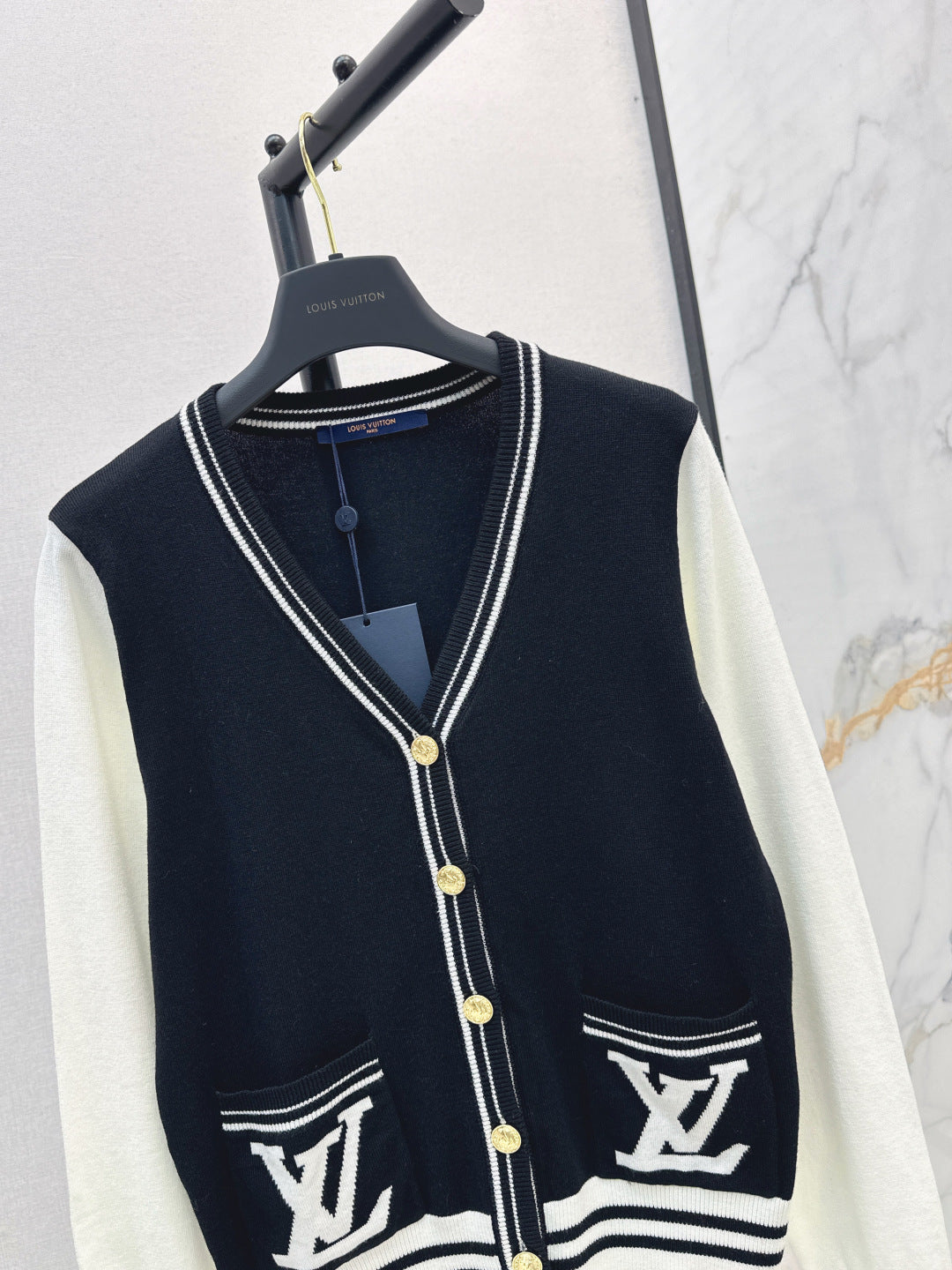 Louis 25fw knitted cardigan
