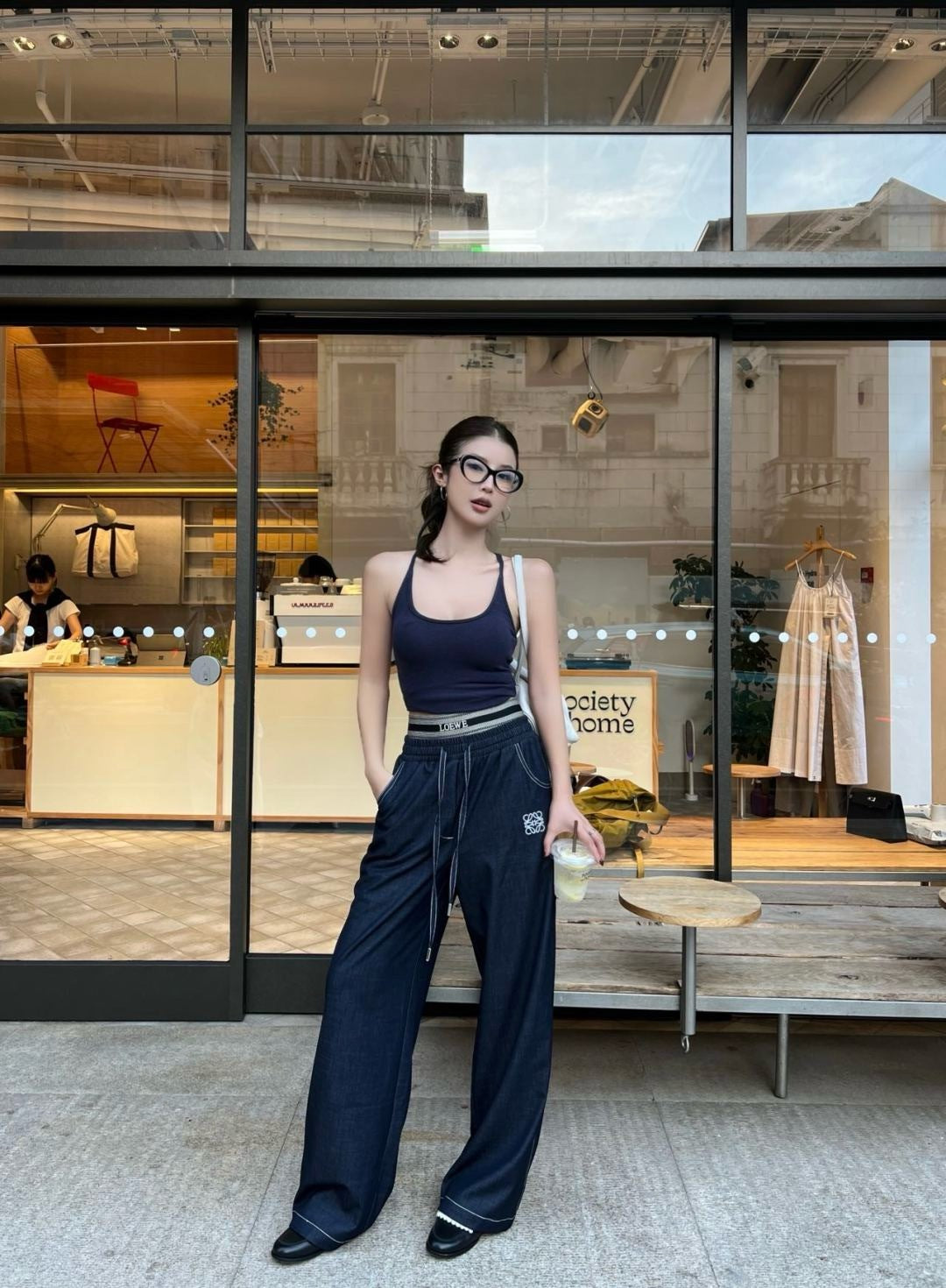 Loe 25fw embroidered jeans
