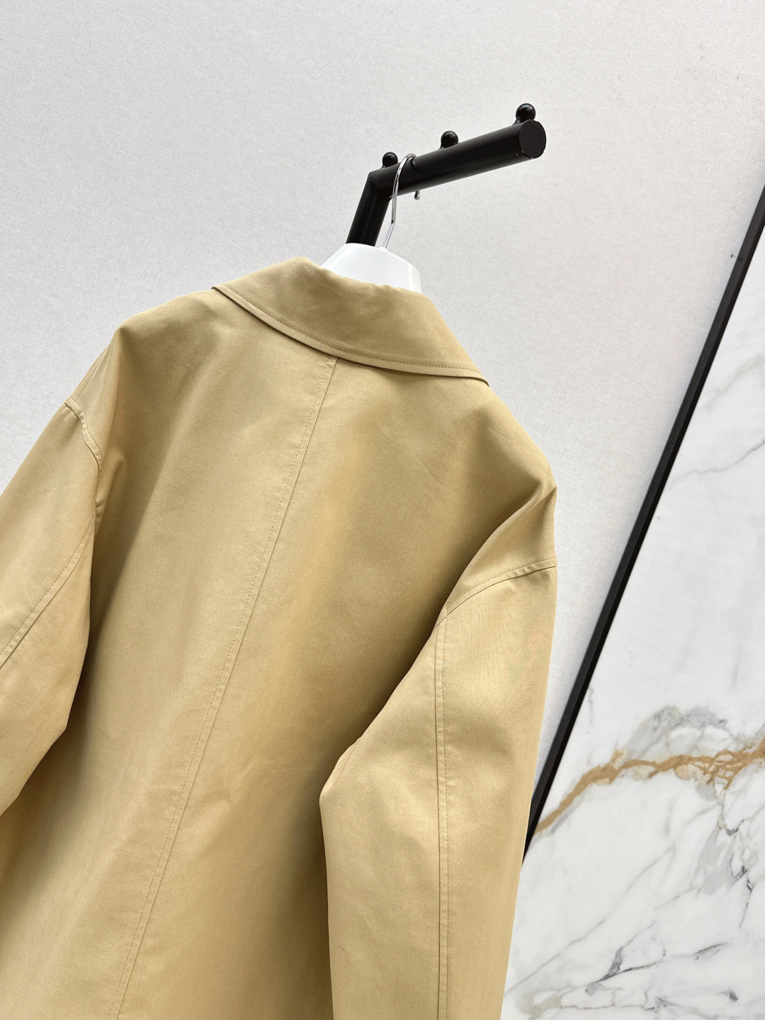 Loe 25fw trench coat