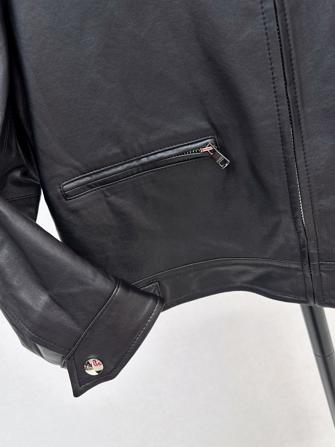 Guc 25fw leather jacket