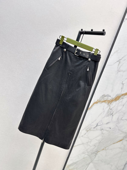 Guc 25fw leather skirt