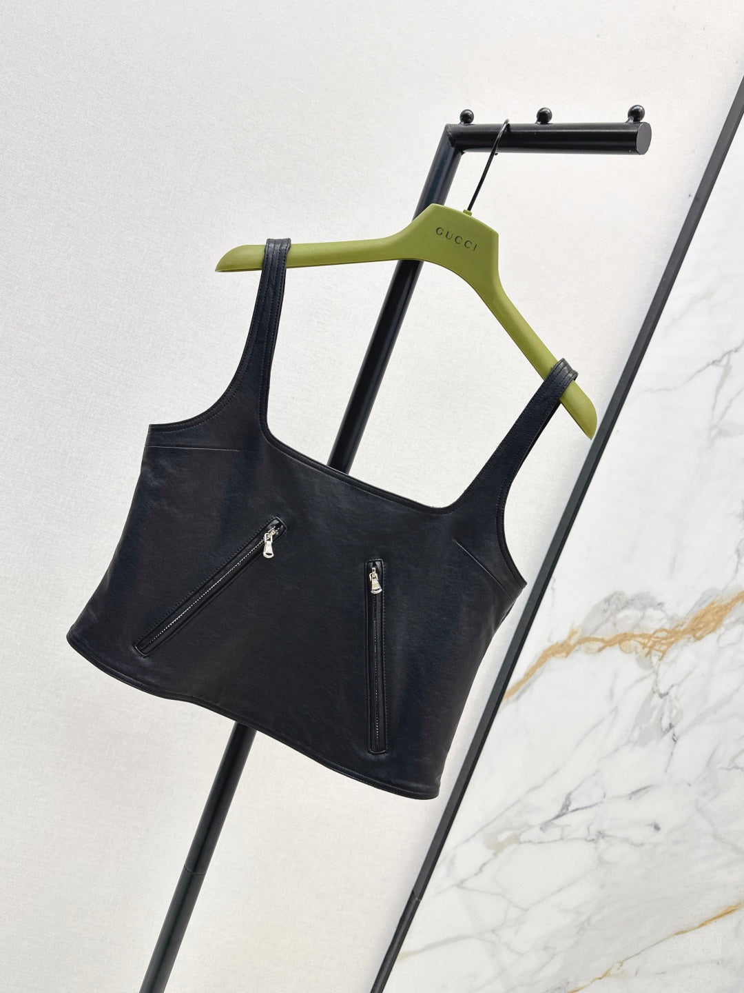 Guc 25fw leather camisole