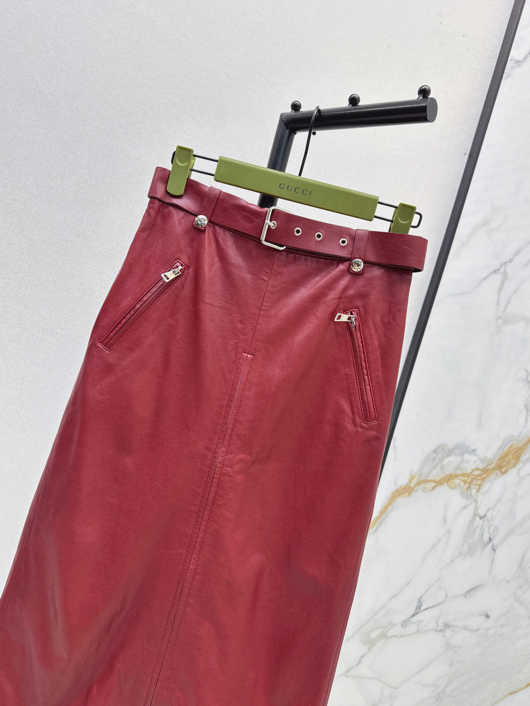 Guc 25fw leather skirt