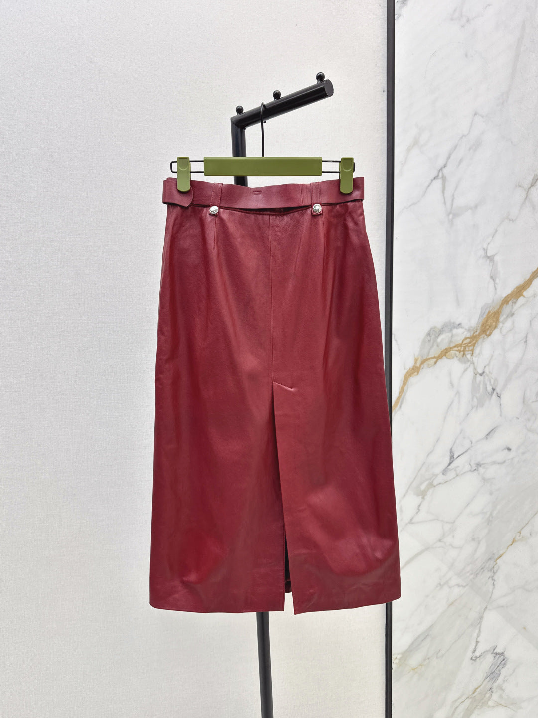 Guc 25fw leather skirt