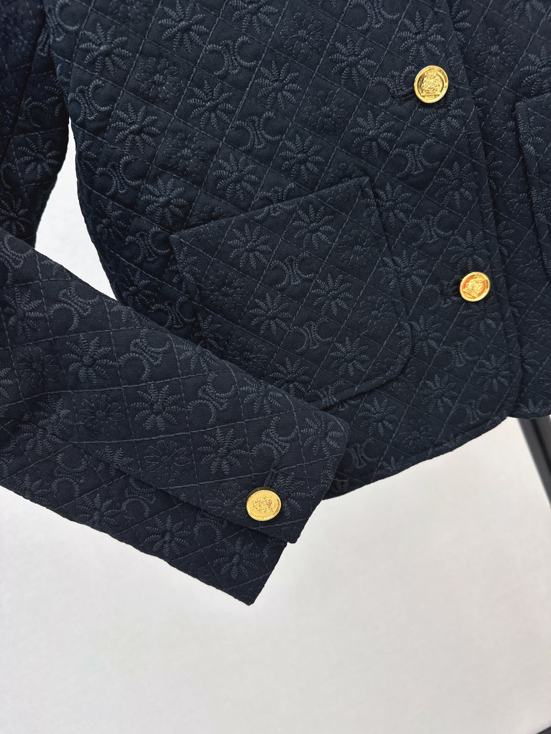 Celi 25fw embroidered jacket