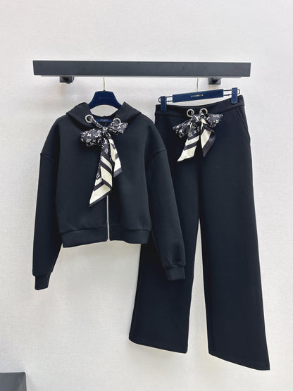 Louis 25fw  tracksuit