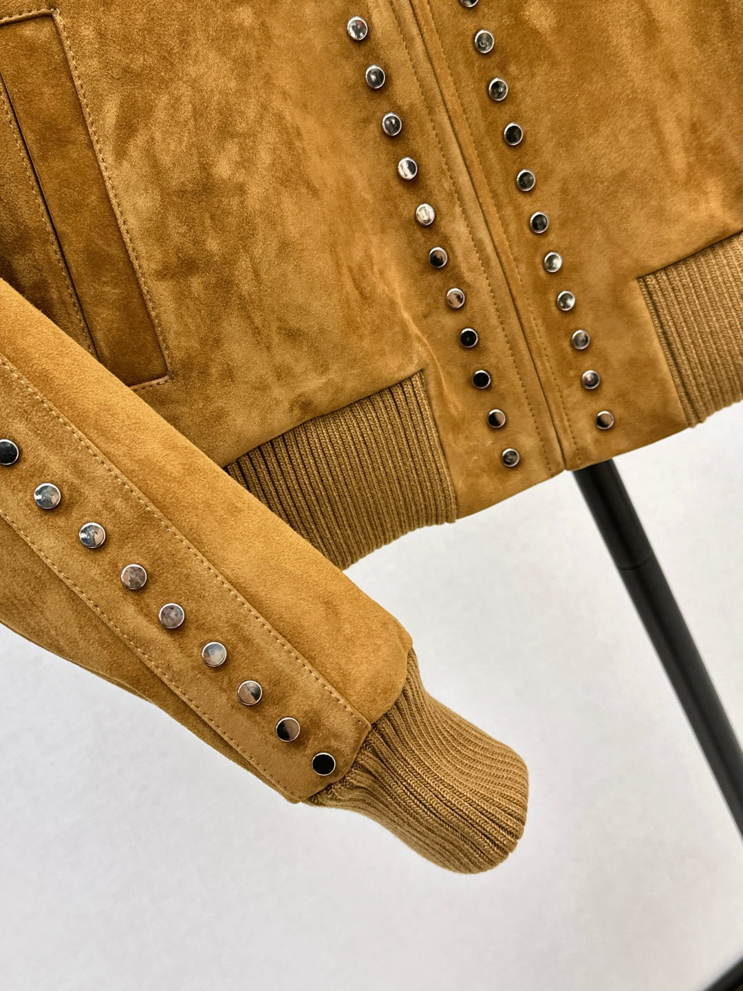 Loe 25fw suede jacket