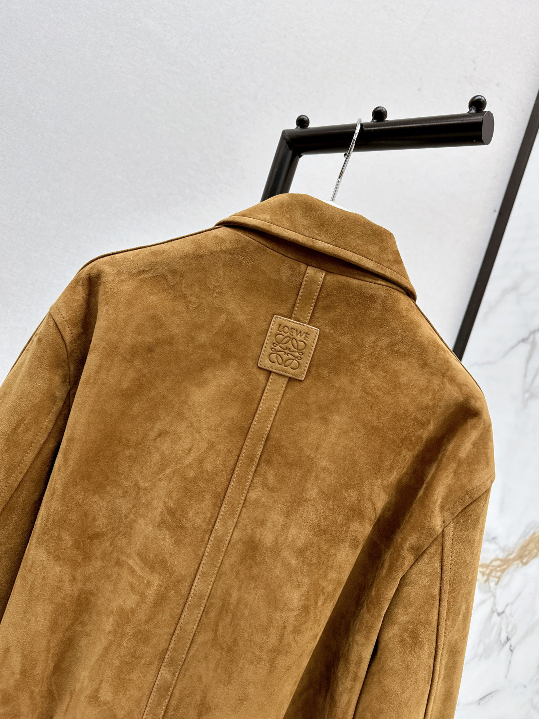 Loe 25fw suede jacket