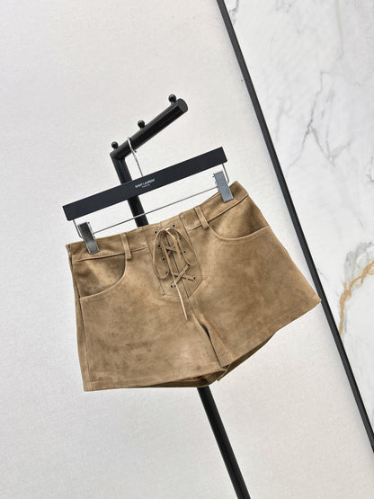 Saint lau 25fw suede short