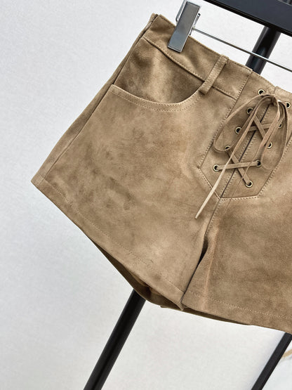 Saint lau 25fw suede short