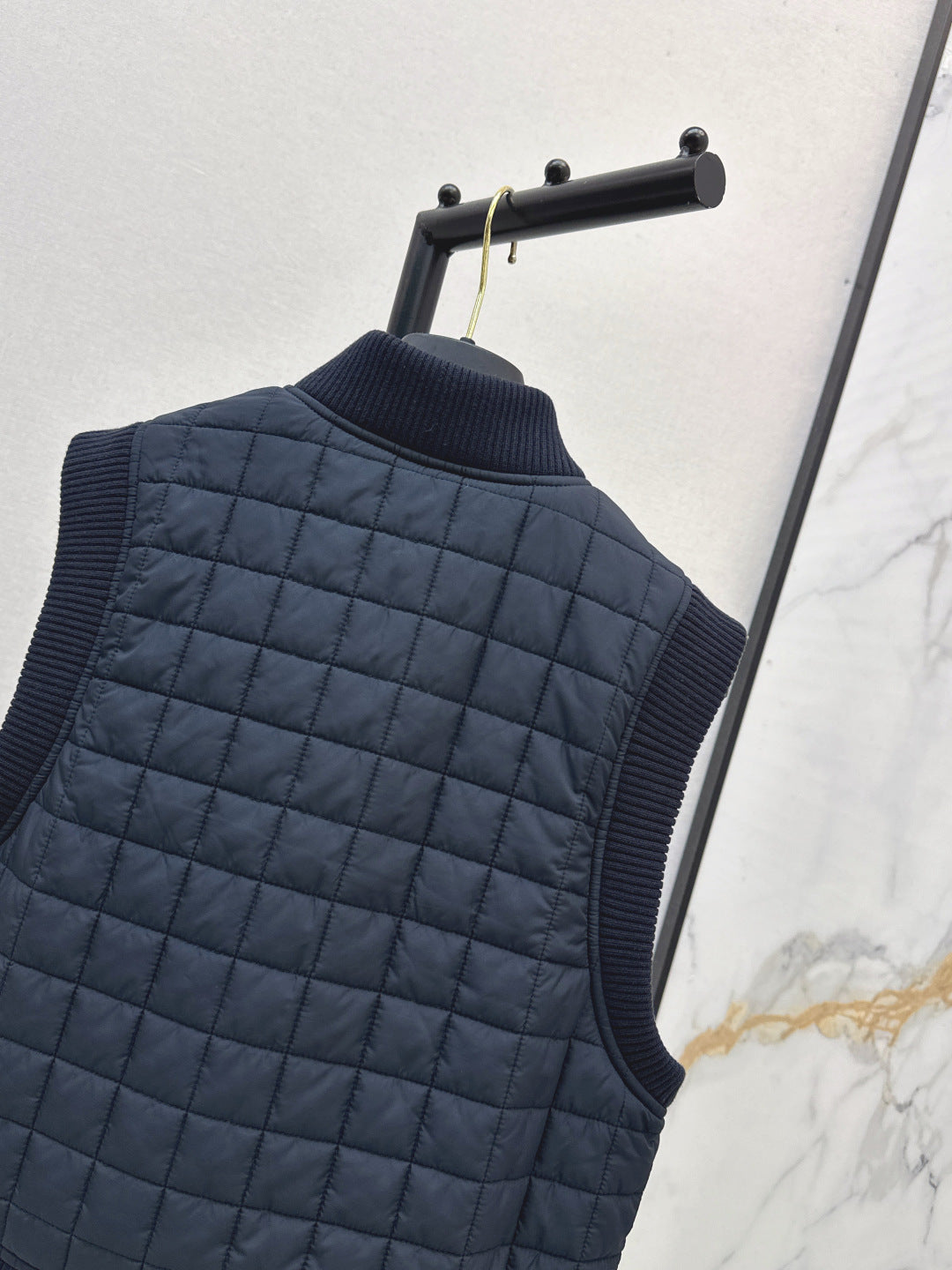 Herm 25fw padded vest