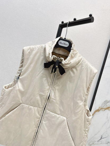 Monc 25fw padded vest