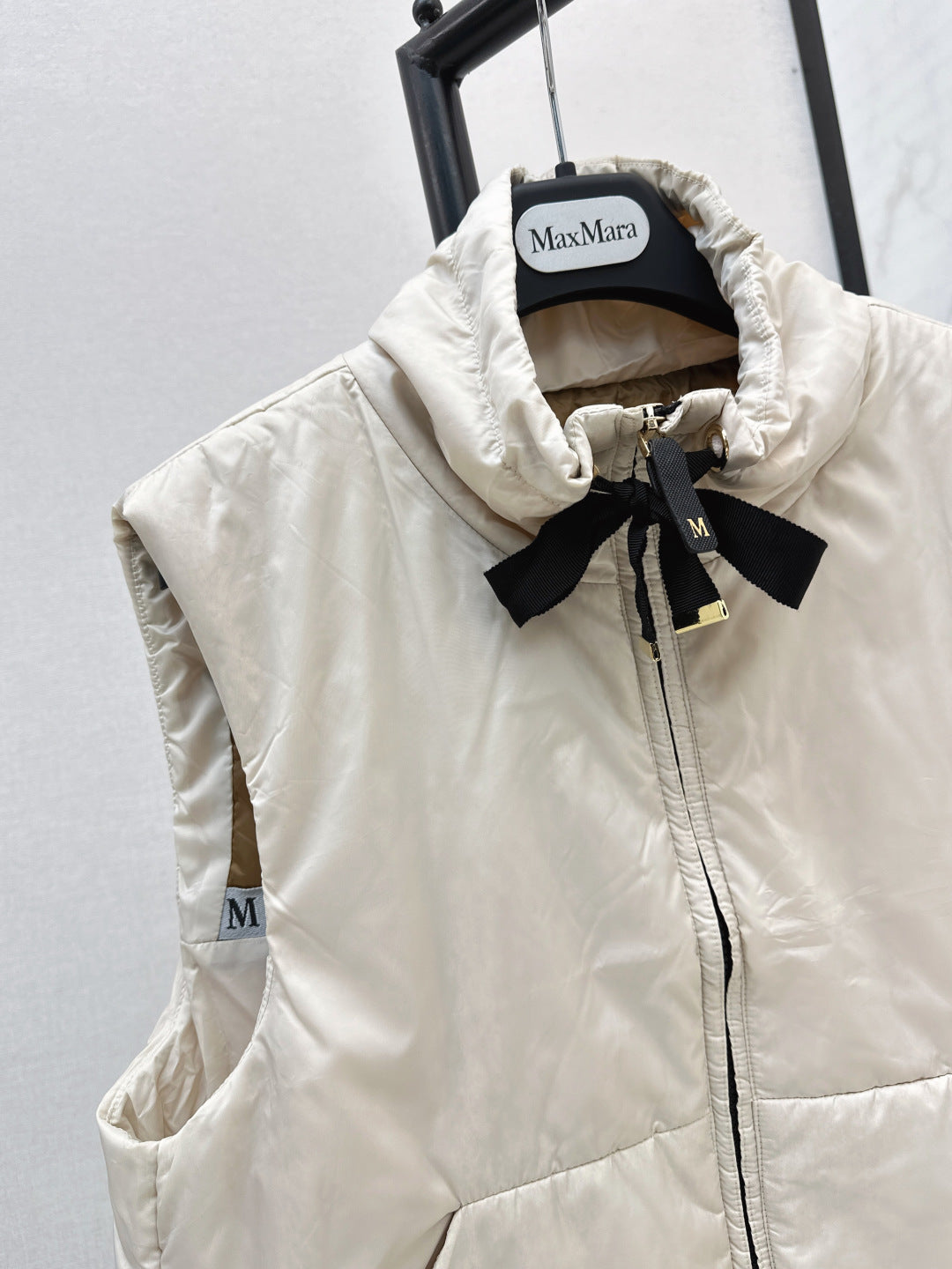 Monc 25fw padded vest