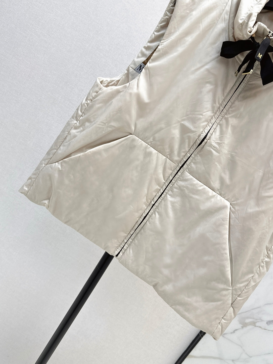 Monc 25fw padded vest