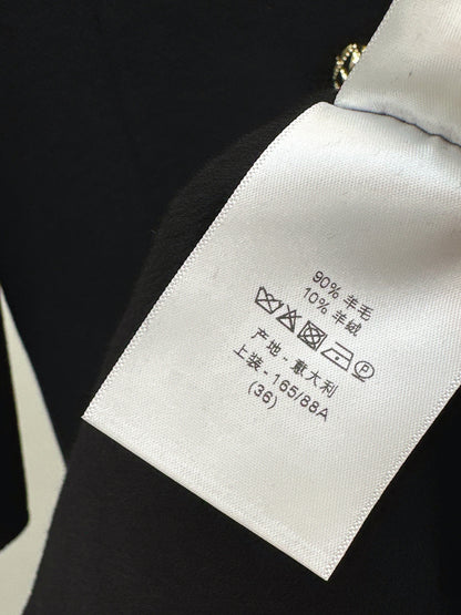 CD 25fw trench coat