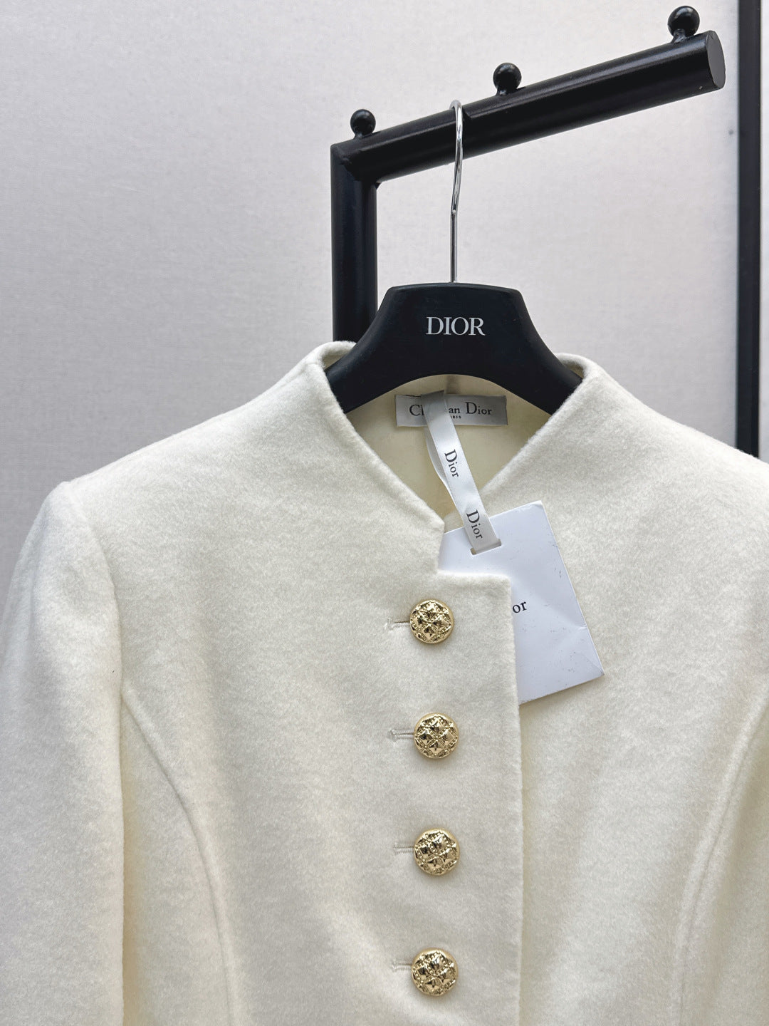 CD 25fw trench coat