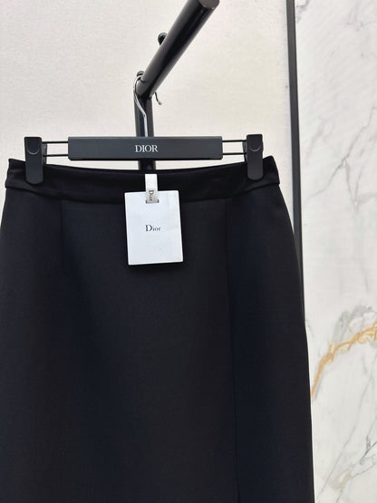CD 25fw slit skirt